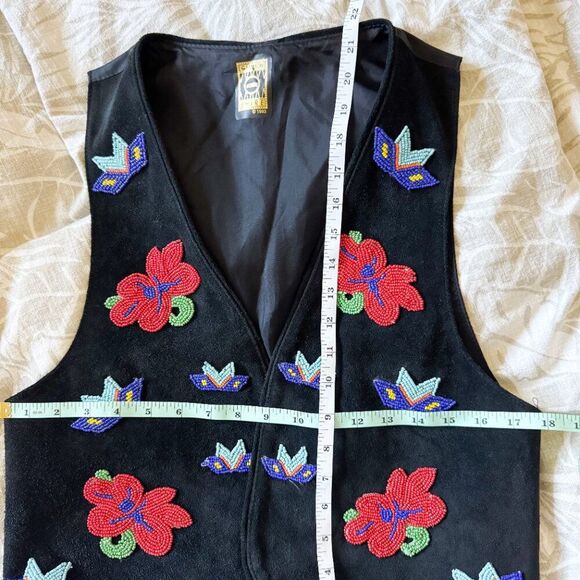Vintage 1993 Gammon Shire Suede Beaded Vest – Boho Western Statement - Picture 6 of 6